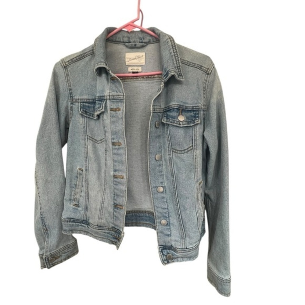 Universal Thread Light Blue Jean Jacket